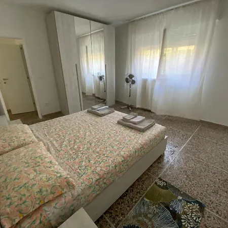 Apartment Le Tre Isolette A 200m Dal Mare Marina Di Pisa