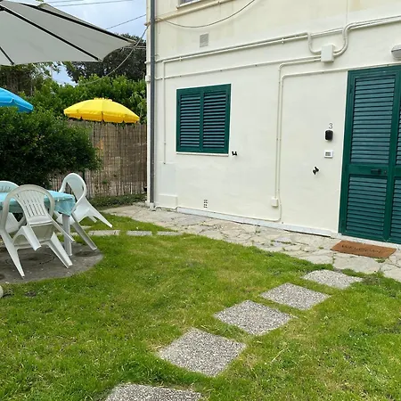 Apartment Le Tre Isolette A 200m Dal Mare
