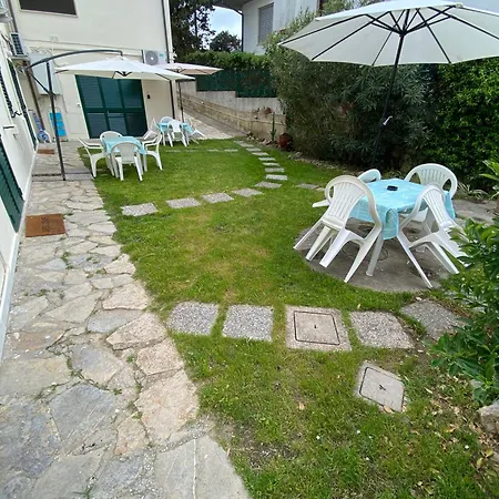 Le Tre Isolette A 200m Dal Mare Apartment Marina Di Pisa